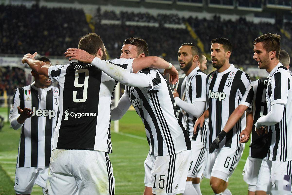 开云官方在线-西亚卡姆重要时刻战术调整，尤文图斯带队取胜！-开云官方在线